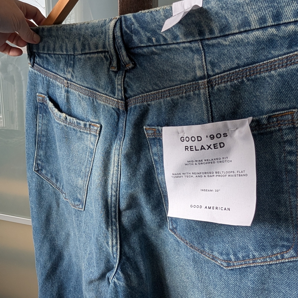 🔖NWT Good American Good 90s Relaxed Fit Mid-rise Baggy Jeans - 10/30 32" Inseam - Picture 4 of 14